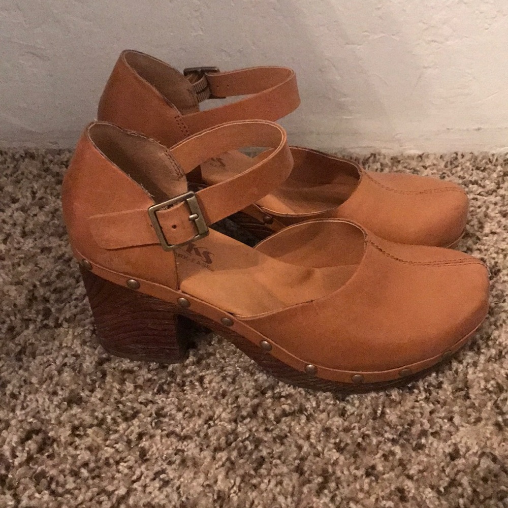 Leather studded clog from Kork-Ease